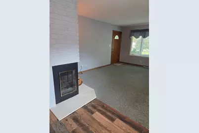 215 Brice Avenue, Mundelein, IL 60060 - Photo 5