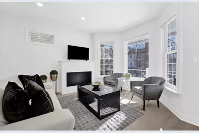 1910 W George Street, Chicago, IL 60657 - Photo 3