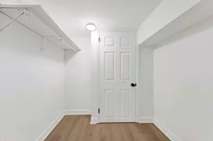 1910 W George St, Chicago, IL 60657 - Photo 37