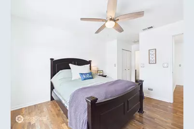 764 Cherry Creek Drive, Grayslake, IL 60030 - Photo 15