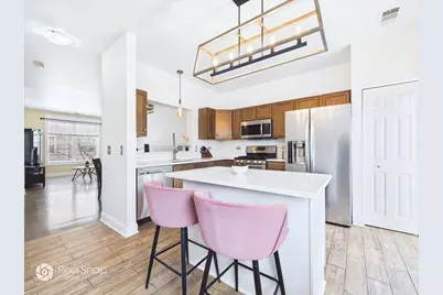 764 Cherry Creek Drive, Grayslake, IL 60030 - Photo 9