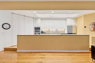 711 N Milwaukee Ave, Chicago, IL 60642 - Photo 5