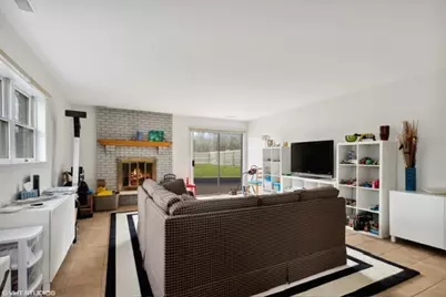 47 W Stone Avenue, Lake Forest, IL 60045 - Photo 13