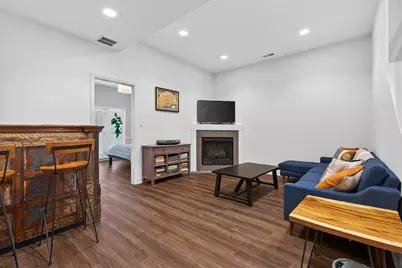 2343 N Leavitt Street #1, Chicago, IL 60647 - Photo 19