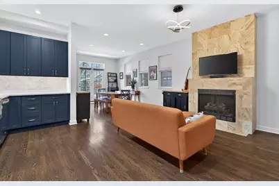 2343 N Leavitt Street #1, Chicago, IL 60647 - Photo 3