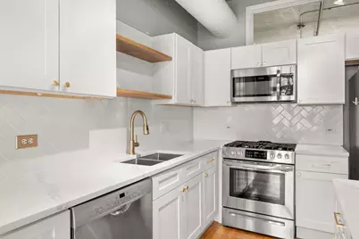 933 W Van Buren Street #508, Chicago, IL 60607 - Photo 13