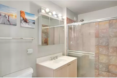 330 W Grand Avenue #1004, Chicago, IL 60654 - Photo 13