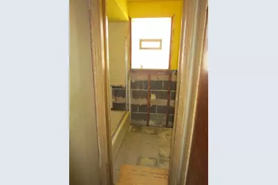 240 Linden Avenue, Bellwood, IL 60104 - Photo 13