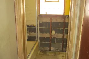 240 Linden Ave, Bellwood, IL 60104 - Photo 13