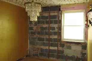 240 Linden Ave, Bellwood, IL 60104 - Photo 11