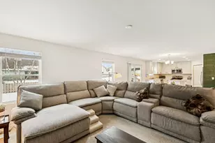 207 Cooper St, Plano, IL 60545 - Photo 9