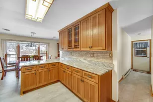 18830 Carrie Ct, Mokena, IL 60448 - Photo 9