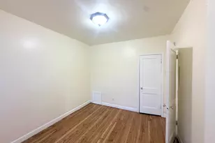 7151 S East End Ave, Chicago, IL 60649 - Photo 17