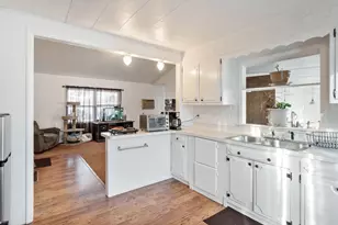 709 Clayton St, Cherry Valley, IL 61016 - Photo 7