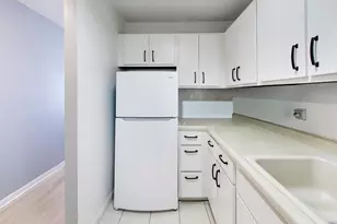 1122 N Clark St, Chicago, IL 60610 - Photo 9