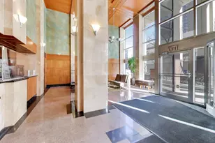 1122 N Clark St, Chicago, IL 60610 - Photo 5