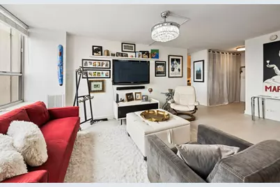 655 W Irving Park Road #5315, Chicago, IL 60613 - Photo 7