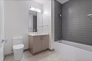 1550 N Clark St, Chicago, IL 60610 - Photo 23