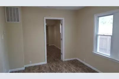 519 N Waukegan Road, Lake Bluff, IL 60044 - Photo 25