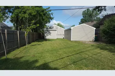 519 N Waukegan Road, Lake Bluff, IL 60044 - Photo 5