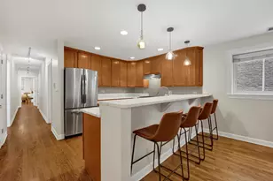 930 W Agatite Ave, Chicago, IL 60640 - Photo 11