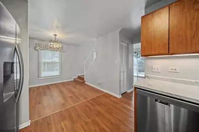 2547 College Hill Circle, Schaumburg, IL 60173 - Photo 7