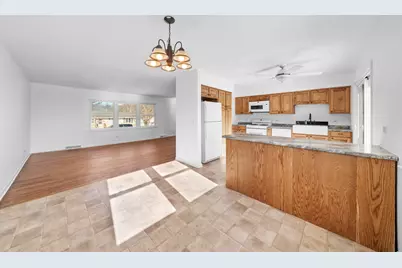 601 Edwards Avenue, West Dundee, IL 60118 - Photo 7