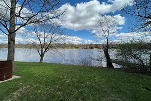 33709 S West River Rd, Wilmington, IL 60481 - Photo 3