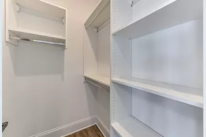 [Address not provided], Elmhurst, IL 60126 - Photo 19