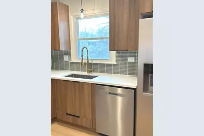 821 W Manor Court, Glenwood, IL 60425 - Photo 13