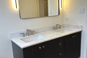 821 W Manor Ct, Glenwood, IL 60425 - Photo 29