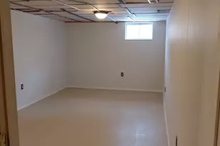 2231 W Cheyenne Rd, Waukegan, IL 60087 - Photo 13