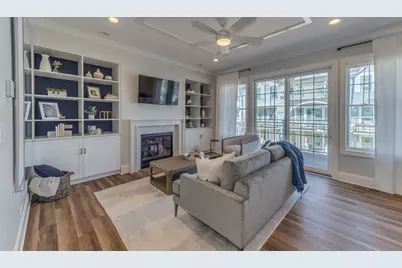 [Address not provided], Elmhurst, IL 60126 - Photo 5