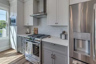 [Address not provided], Elmhurst, IL 60126 - Photo 3