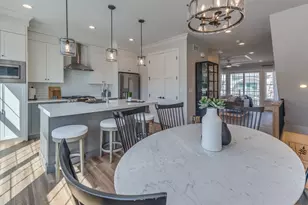 [Address not provided], Elmhurst, IL 60126 - Photo 7