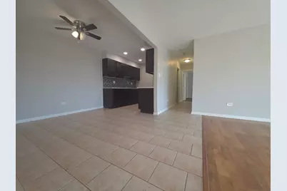 1667 Kiowa Circle #204, Naperville, IL 60565 - Photo 3