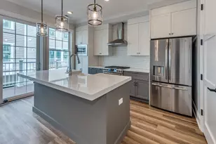 [Address not provided], Elmhurst, IL 60126 - Photo 5