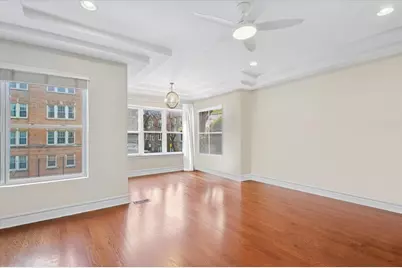 840 E 52nd Street #1E, Chicago, IL 60615 - Photo 5