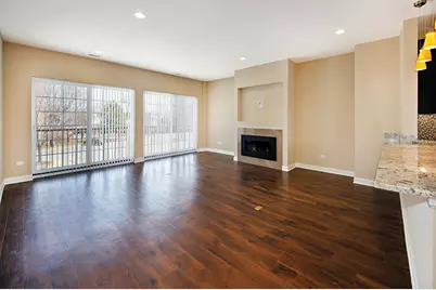 [Address not provided], Elmhurst, IL 60126 - Photo 5