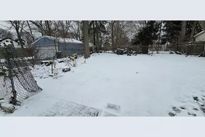 520 N County Street, Waukegan, IL 60085 - Photo 3