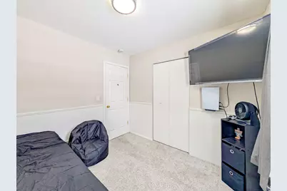 811 Beech Drive, Bolingbrook, IL 60440 - Photo 13