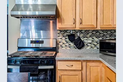 811 Beech Drive, Bolingbrook, IL 60440 - Photo 9