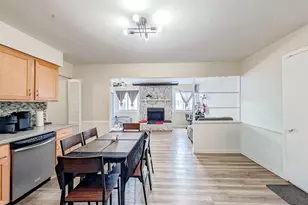 811 Beech Dr, Bolingbrook, IL 60440 - Photo 5