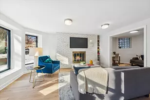 1024 W Byron St, Chicago, IL 60613 - Photo 7