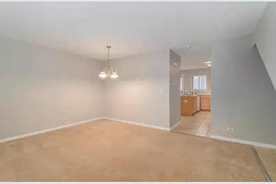 520 Lincoln Station Drive, Oswego, IL 60543 - Photo 5