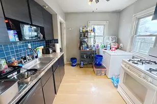 2437 33rd Ave, Rock Island, IL 6201 - Photo 3