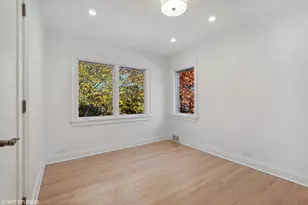 2033 Highland Ave, Wilmette, IL 60091 - Photo 13