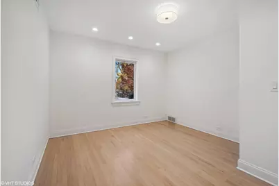 2033 Highland Avenue, Wilmette, IL 60091 - Photo 11