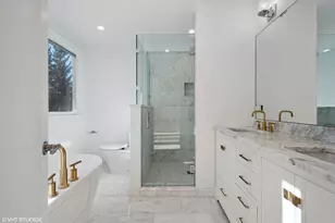 2033 Highland Ave, Wilmette, IL 60091 - Photo 15