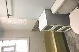 7026 S St Lawrence Ave, Chicago, IL 60637 - Photo 13